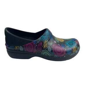 Dual Crocs Comfort Clogs Black Sz 10 Slip On Nursing Waterproof Garden Work